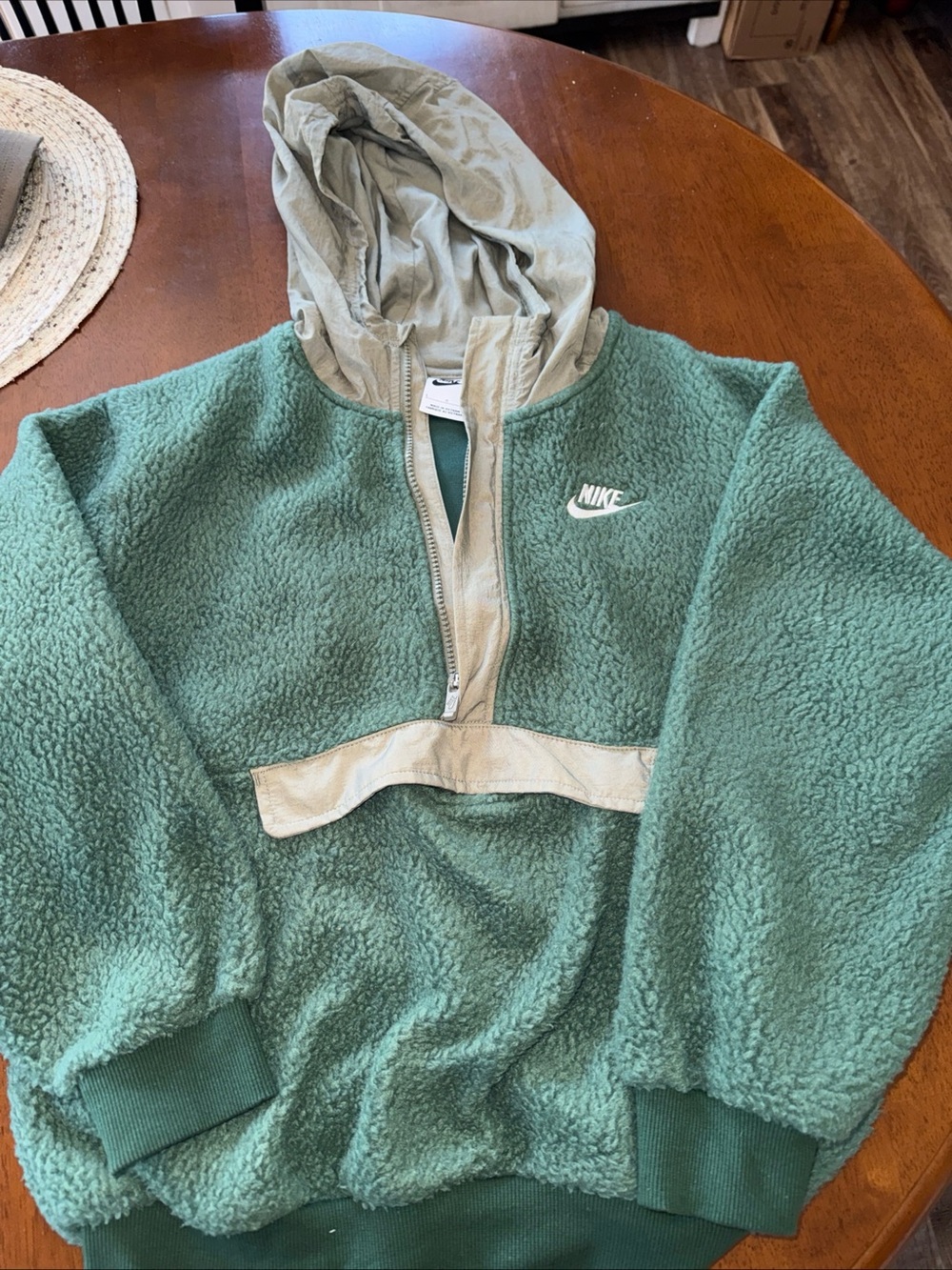 Nike Boy's Windrunner/Sherpa Jacket: Youth Lg